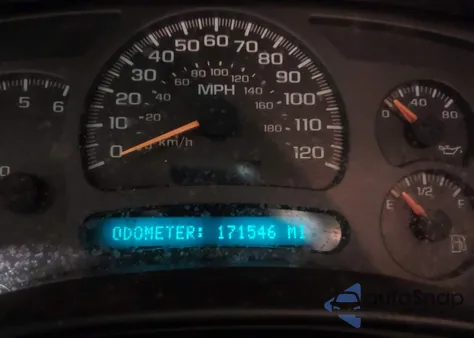 2004 Chevrolet Avalanche 1500 из США, поврежденный, VIN 3GNEC12TX4G286197